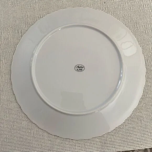 Andrea by Sadek Floral Scalloped Edge Buckingham Cake Plate with Server Spatula - Picture 3 of 8